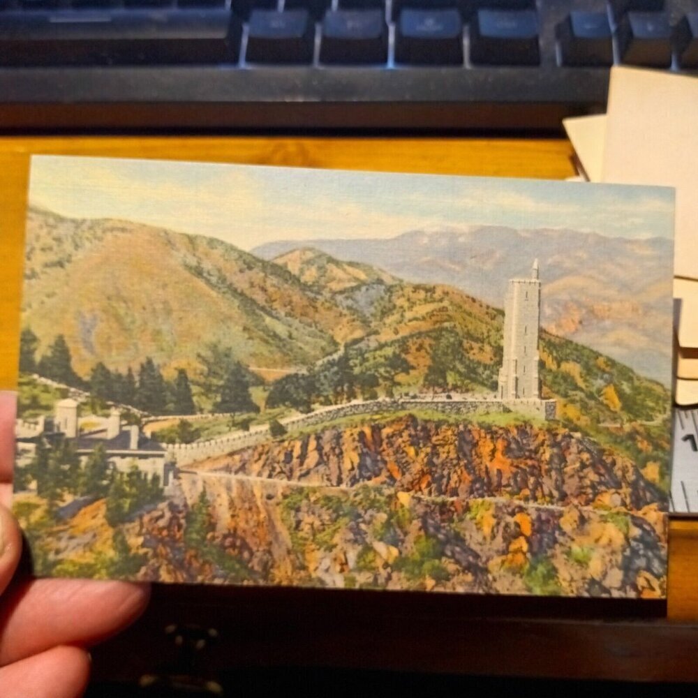 Pikes Peak, Colorado - Will Rogers Shrine Of The Sun - Vintage Postcard